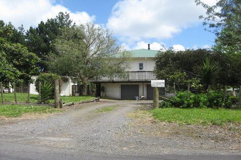 Photo of property in 172 Awa Road, Kumeu, 0891