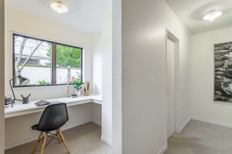 Photo of property in 4 Sutherland Avenue, Silverstream, Upper Hutt, 5019