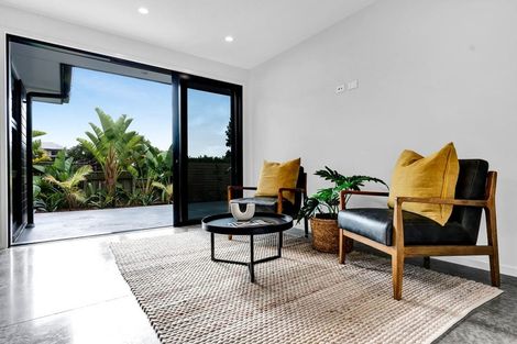 Photo of property in 9b James Drive, Bell Block, New Plymouth, 4312