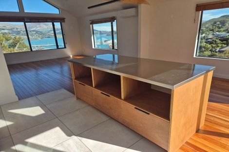 Photo of property in 17a Cornwall Road, Lyttelton, 8082