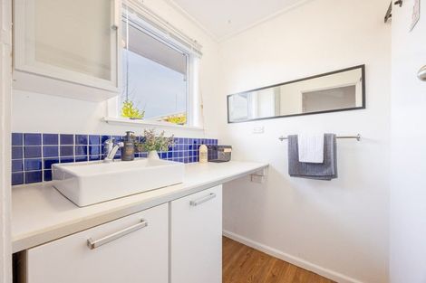 Photo of property in 8 Crichton Place, Taradale, Napier, 4112