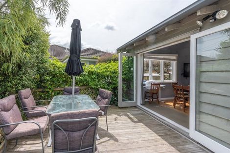 Photo of property in 1a Mahana Road, St Andrews, Hamilton, 3200