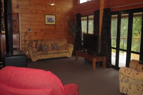 Photo of property in 88 Clifton Road, Kaiata, Greymouth, 7805