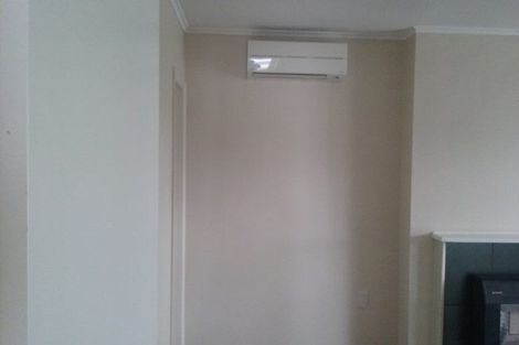 Photo of property in 26-27 Esk Street, Roslyn, Palmerston North, 4414