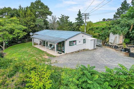 Photo of property in 30 Mairoa Road, Piopio, 3971