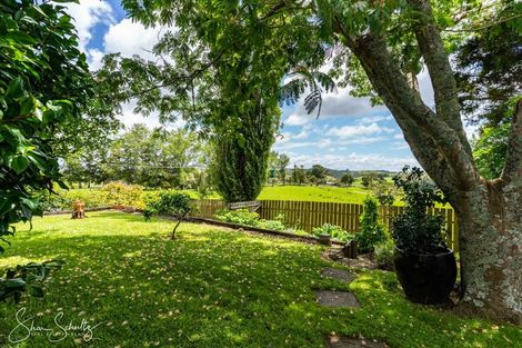 Photo of property in 7 Griffin Road, Maungaturoto, 0520