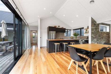Photo of property in 8 Mulbury Way, Lower Shotover, Queenstown, 9304
