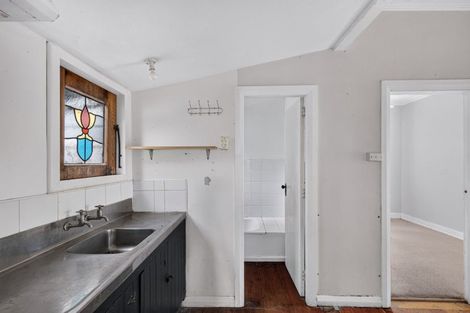 Photo of property in 4 Paradise Road, Napier South, Napier, 4110