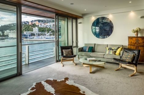 Photo of property in Clyde Quay Wharf, 1a/6 Clyde Quay Wharf, Te Aro, Wellington, 6011