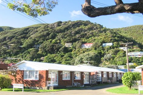 Photo of property in 417 Muritai Road, Eastbourne, Lower Hutt, 5013