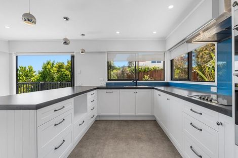 Photo of property in 17 Hairini Street, Hairini, Tauranga, 3112