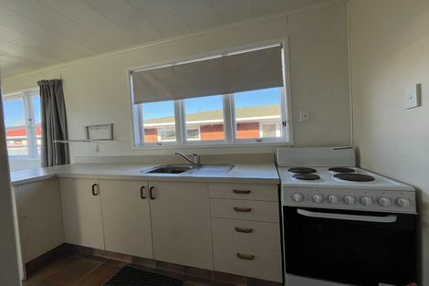 Photo of property in 21 Manu Crescent, Upper Vogeltown, New Plymouth, 4310