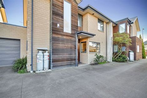 Photo of property in 15b Burdale Street, Riccarton, Christchurch, 8011