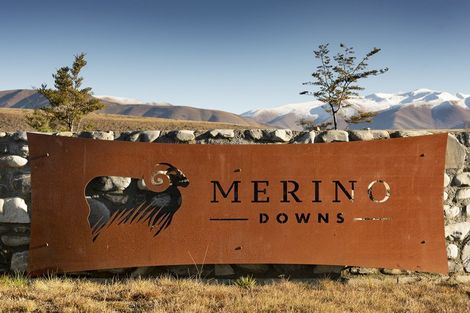 Photo of property in 5 Cameron Place, Ben Ohau, Twizel, 7999