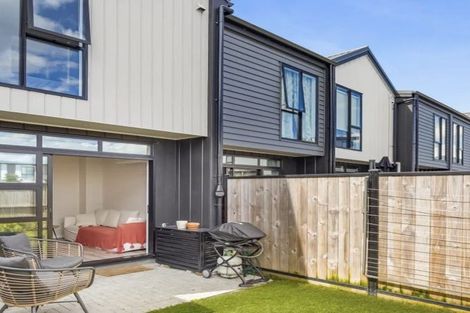 Photo of property in 35 Treloar Crescent, Hobsonville, Auckland, 0616