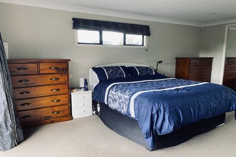 Photo of property in 34 Hayley Lane, East Tamaki Heights, Auckland, 2016