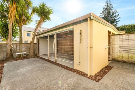 Photo of property in 7 Mt Lebanon Lane, Henderson, Auckland, 0612