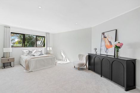 Photo of property in 2/14 Clifton Road, Waiake, Auckland, 0630