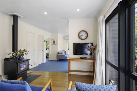 Photo of property in 3a Farr Street, Whitecliffs, Coalgate, 7673