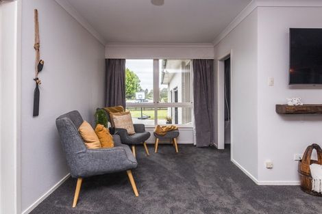 Photo of property in 398 Great North Road, Winton, 9720