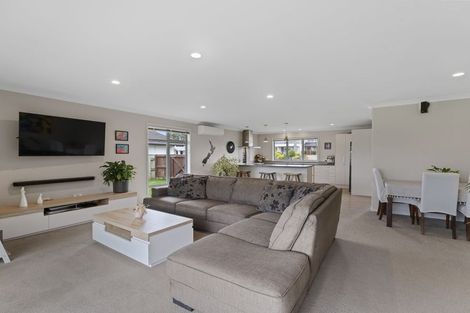 Photo of property in 136 Victory Drive, Wharewaka, Taupo, 3330