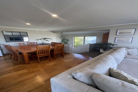 Photo of property in 2 Pine Road, Ngunguru, Whangarei, 0173