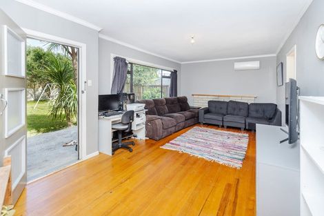 Photo of property in 9 Te Anau Place, Glenview, Hamilton, 3206