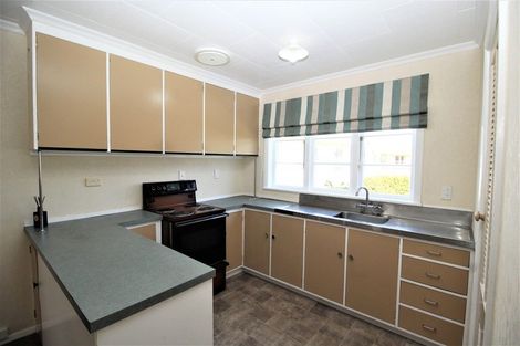 Photo of property in 15 Gladstone Street, Woodville, 4920