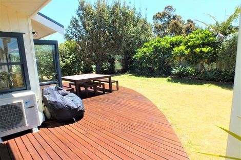 Photo of property in 622 Matarangi Drive, Matarangi, Whitianga, 3592