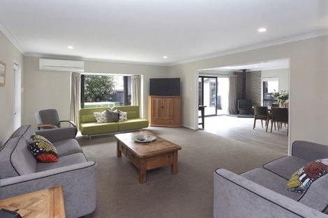 Photo of property in 88 Bowenvale Avenue, Cashmere, Christchurch, 8022