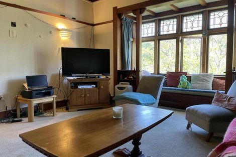 Photo of property in 104 Glenmore Street, Northland, Wellington, 6012