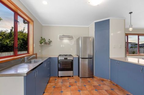 Photo of property in 939a Heaphy Terrace, Fairfield, Hamilton, 3214