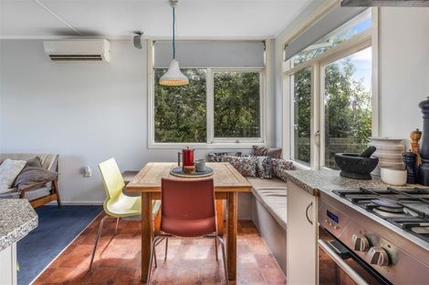 Photo of property in 12 Spenmoor Street, Newlands, Wellington, 6037