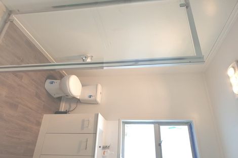 Photo of property in 827 Huia Street, Camberley, Hastings, 4120