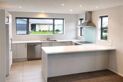 Photo of property in 75 Newman Road, Rolleston, 7614