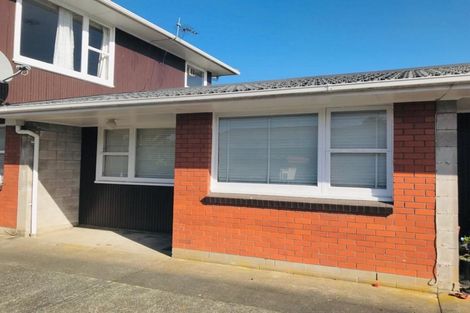 Photo of property in 65 Avenue Road, Otahuhu, Auckland, 1062