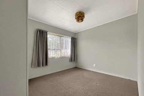 Photo of property in 8 Kopu Place, Clendon Park, Auckland, 2103