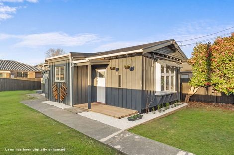 Photo of property in 12 Somerset Crescent, Spreydon, Christchurch, 8024