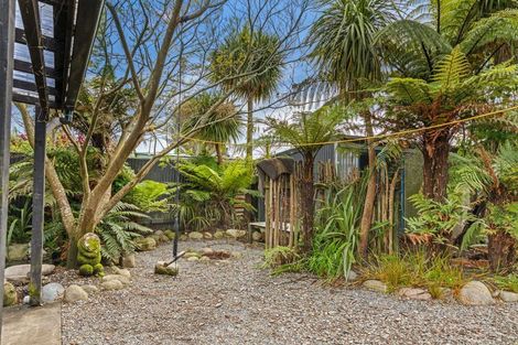 Photo of property in 28 Adderley Street, Westport, 7825