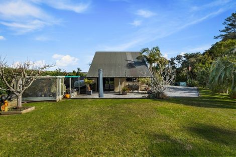 Photo of property in 93 Hamilton Road, Waimauku, 0881