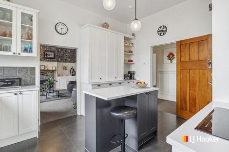 Photo of property in 61 Hazel Avenue, Caversham, Dunedin, 9012