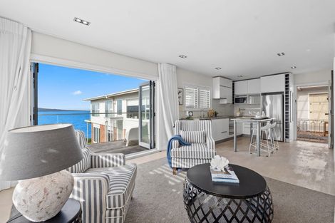 Photo of property in 5/241 Hurstmere Road, Takapuna, Auckland, 0622