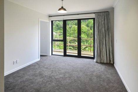 Photo of property in 12 Jacobsen Lane, Ngaio, Wellington, 6035