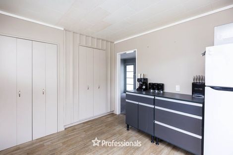 Photo of property in 2/71 Gemstone Drive, Birchville, Upper Hutt, 5018