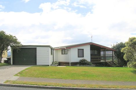 Photo of property in 410 Onemana Drive, Onemana, Whangamata, 3691