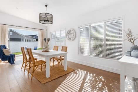 Photo of property in 4 Ascarina Way, Papamoa Beach, Papamoa, 3118