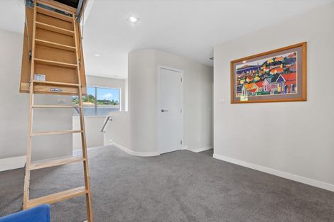 Photo of property in 53a Kowhai Road, Mairangi Bay, Auckland, 0630