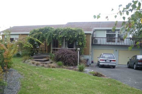 Photo of property in 2 Gilchrist Place, Cambridge, 3434