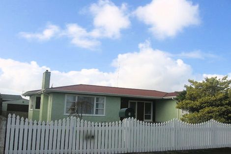 Photo of property in 3 Shetland Place, Westbrook, Palmerston North, 4412