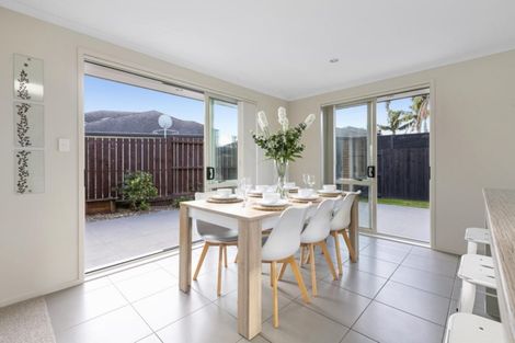 Photo of property in 1 Horokaka Place, Papamoa Beach, Papamoa, 3118